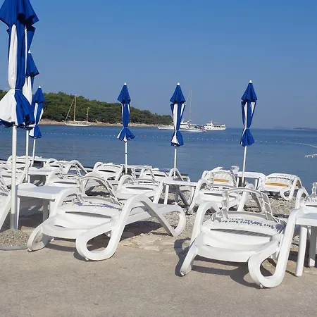 Ines * Cavtat